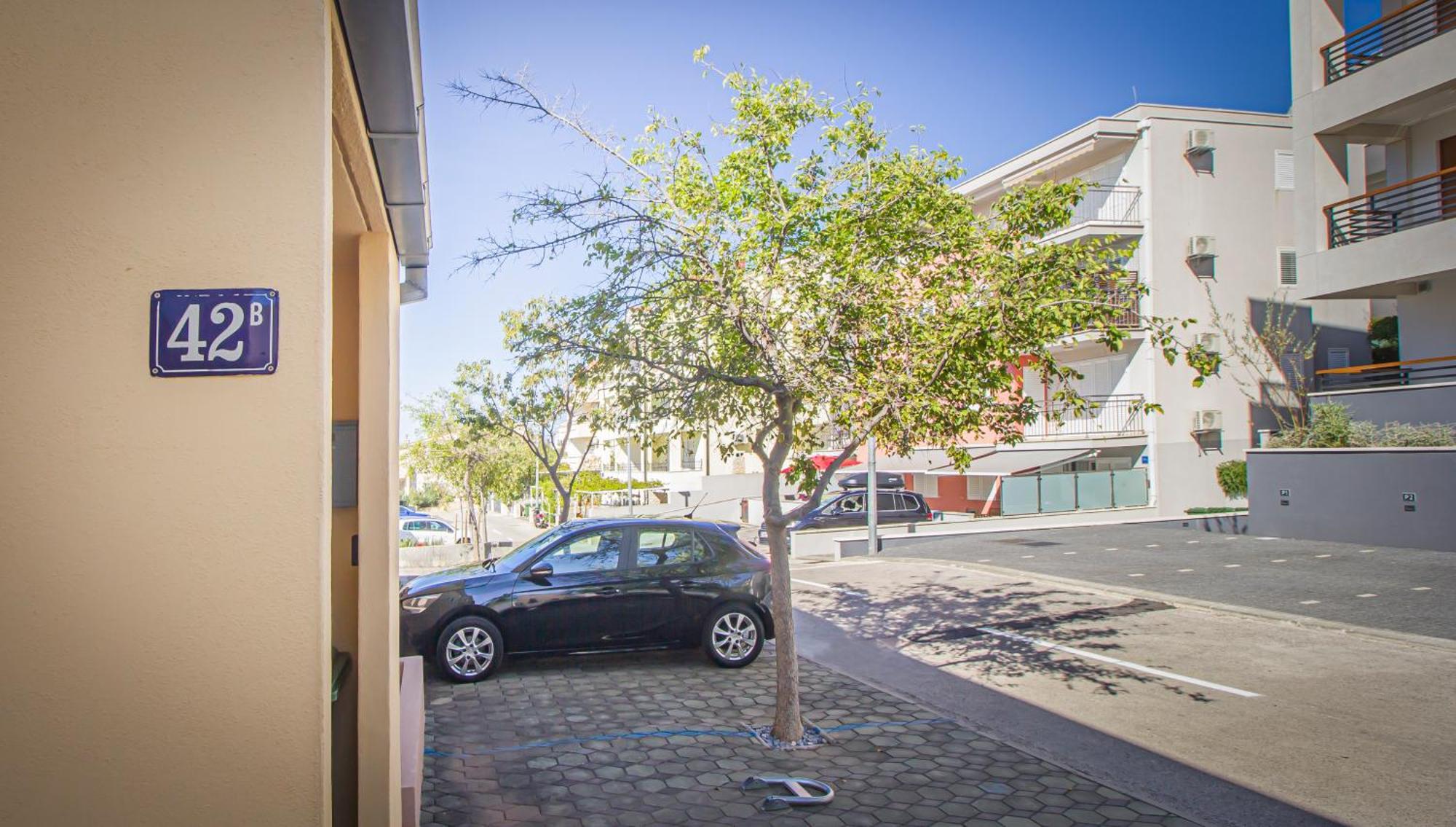 Apartment Anita With Amazing Sea View ماكارسكا المظهر الخارجي الصورة