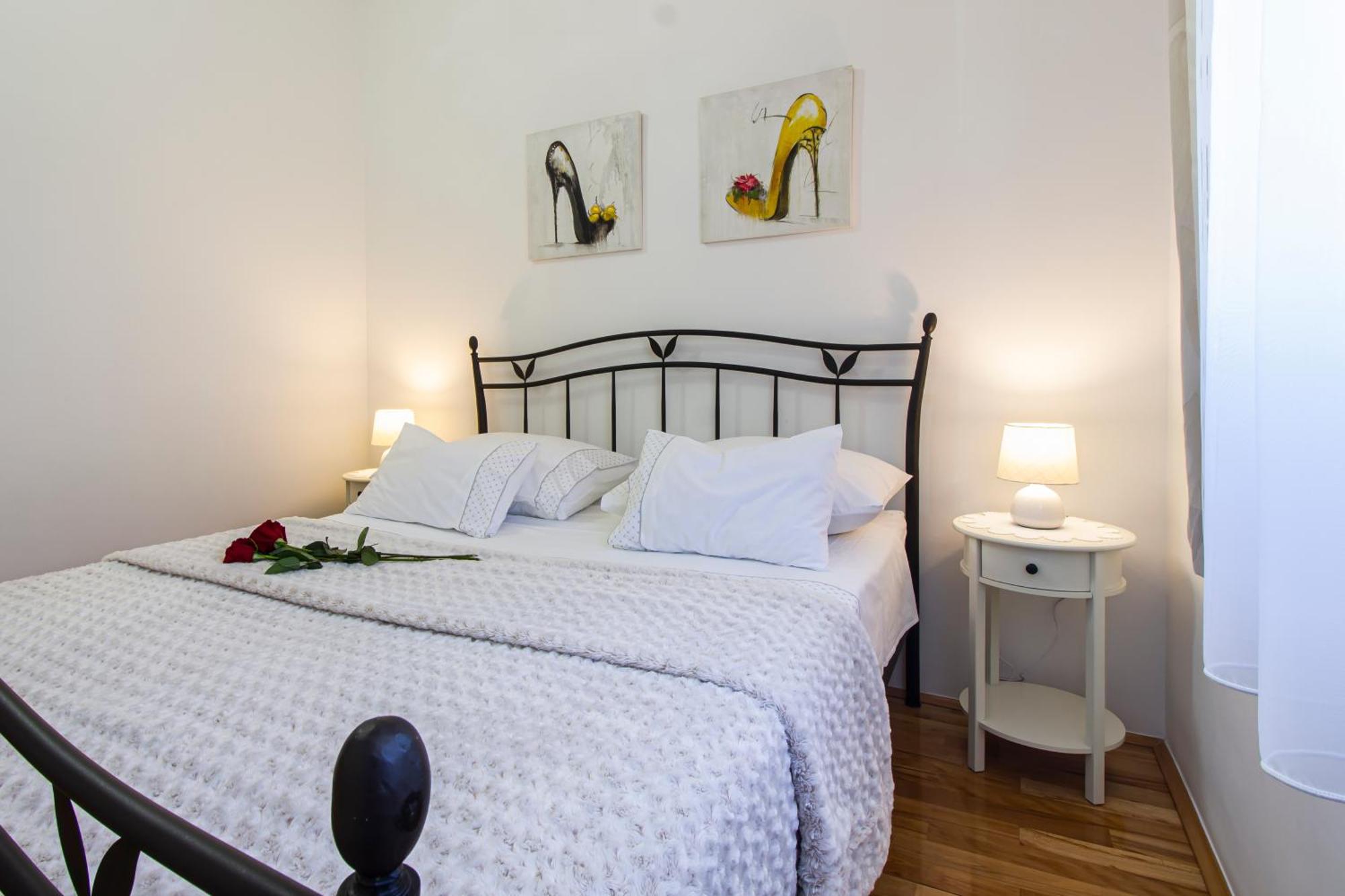 Apartment Anita With Amazing Sea View ماكارسكا المظهر الخارجي الصورة