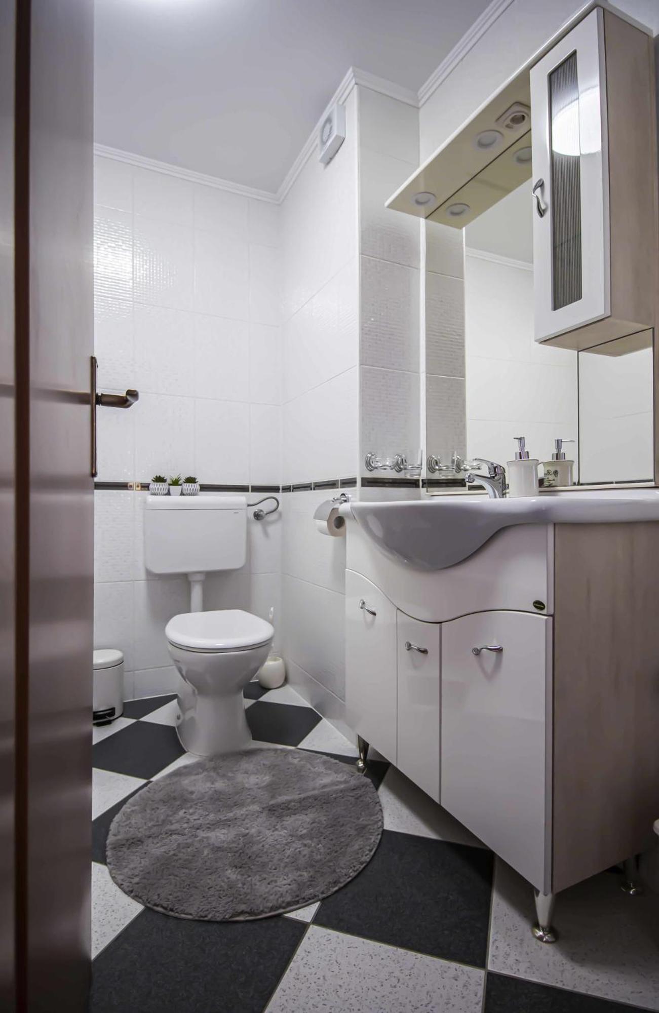 Apartment Anita With Amazing Sea View ماكارسكا المظهر الخارجي الصورة